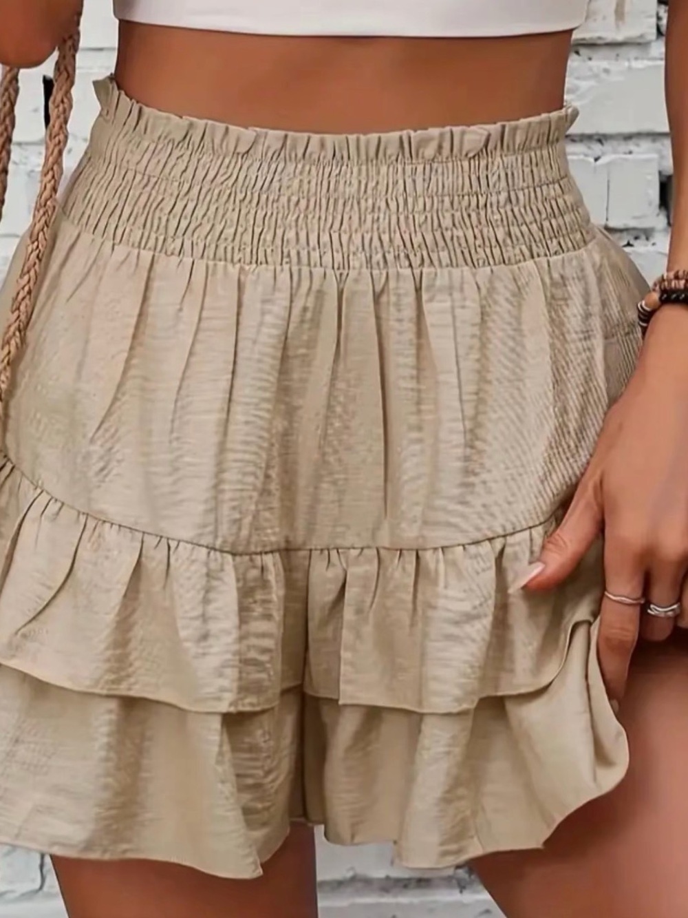 Women's Beige Tiered Ruffle Skorts size L